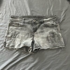 Distressed gray Maurice denim shorts 2/$20